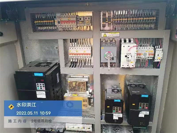 水映洪江項目-塔吊、電梯月檢